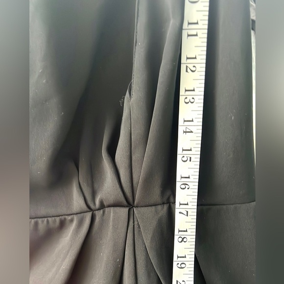 ♠️ASTR, Beautiful,Remantic Black Backless Halter Jumpsuit, POCKETS! Size S - Picture 10 of 13